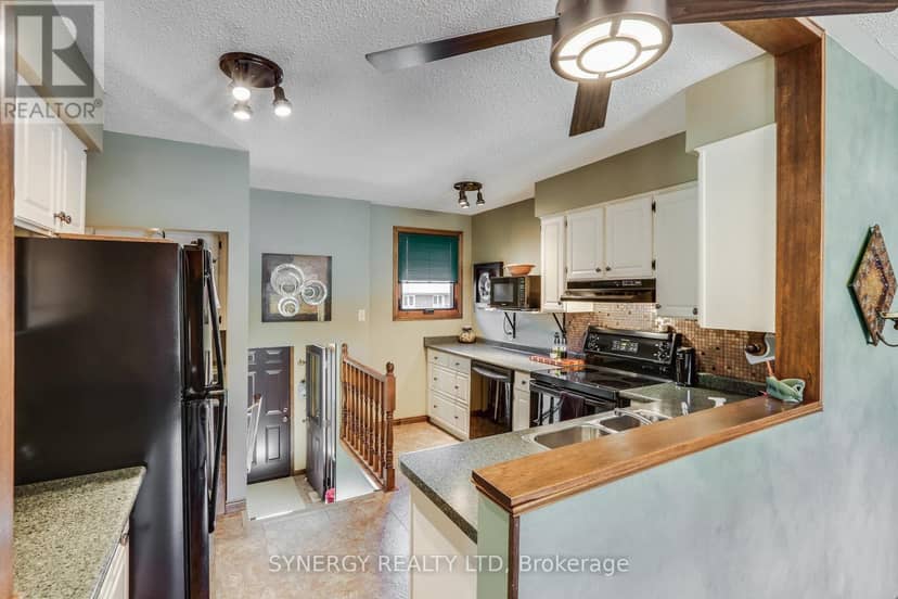 456 Saulsbury Street — photo 22 of 40