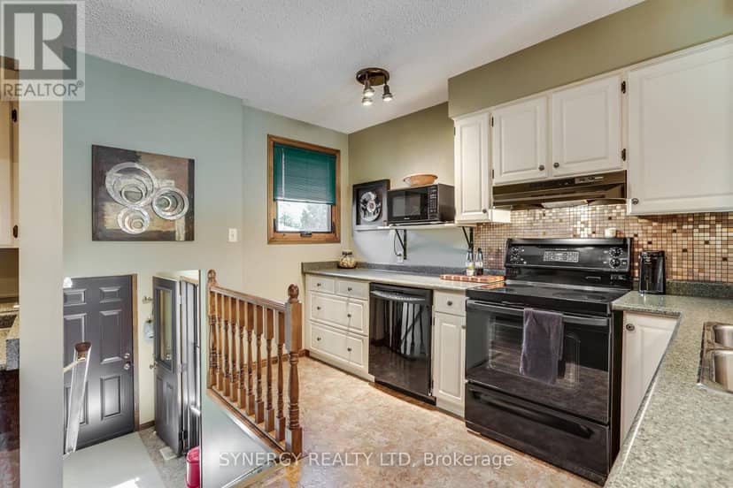 456 Saulsbury Street — photo 23 of 40