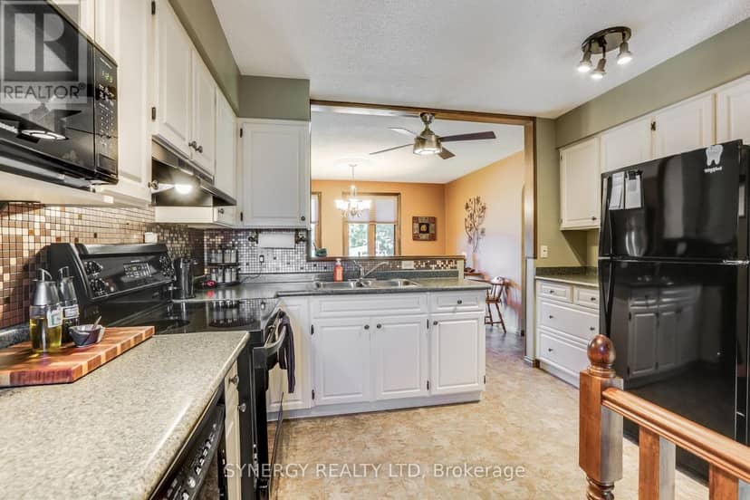 456 Saulsbury Street — photo 24 of 40