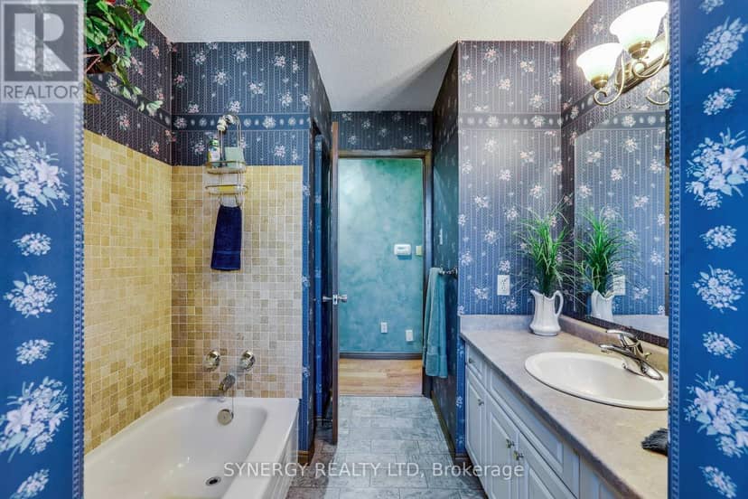 456 Saulsbury Street — photo 28 of 40