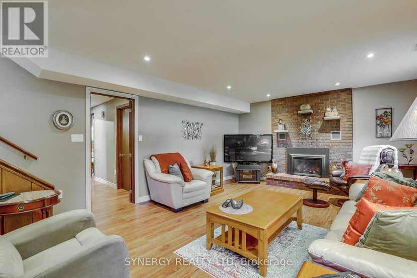456 Saulsbury Street — photo 37 of 40