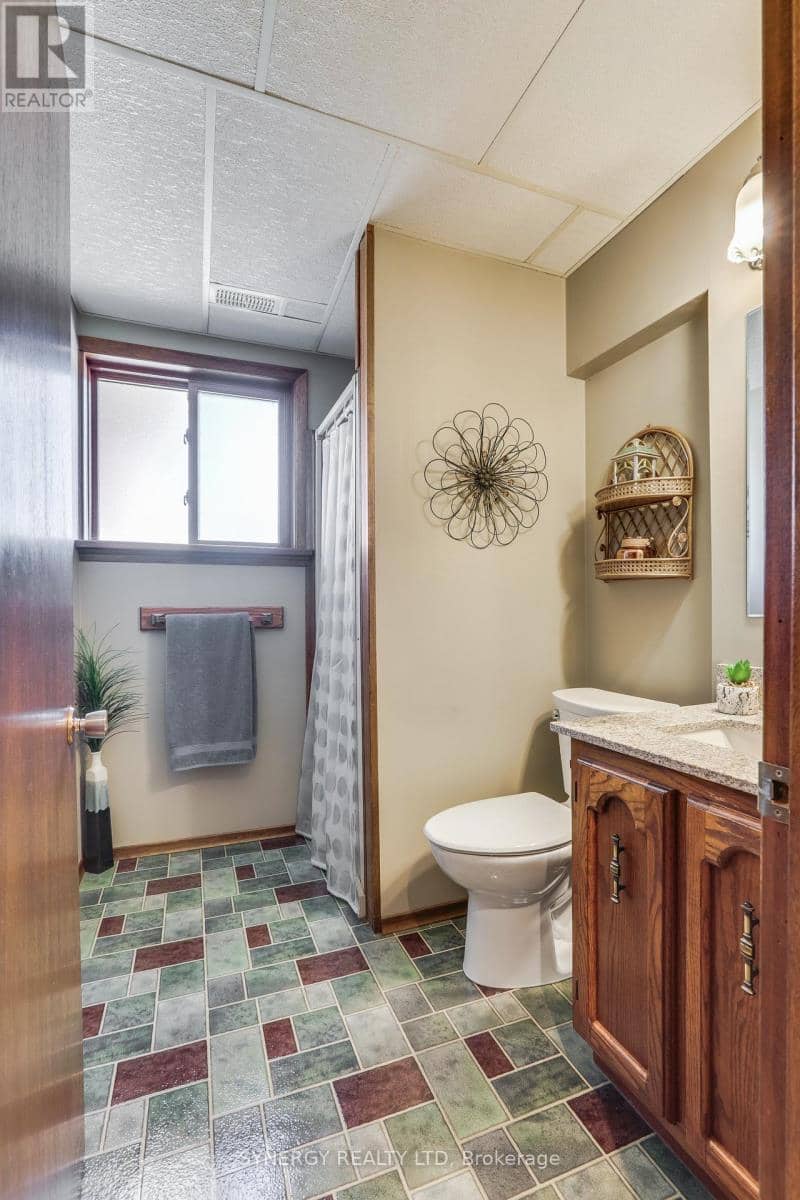 456 Saulsbury Street — photo 39 of 40