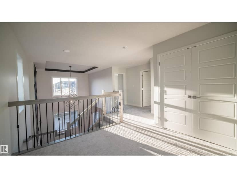 44 Dalquist Bay — photo 19 of 40