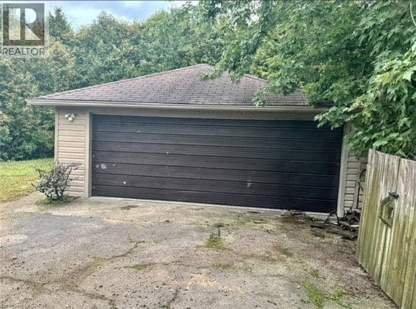 2428 EILEEN Drive — photo 11 of 40