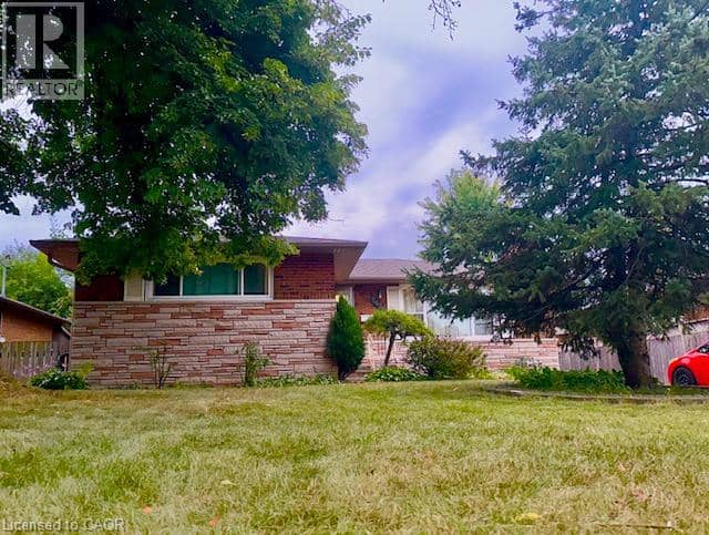2428 EILEEN Drive — photo 3 of 40