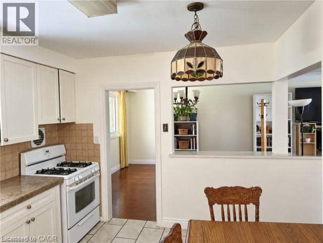 2428 EILEEN Drive — photo 23 of 40