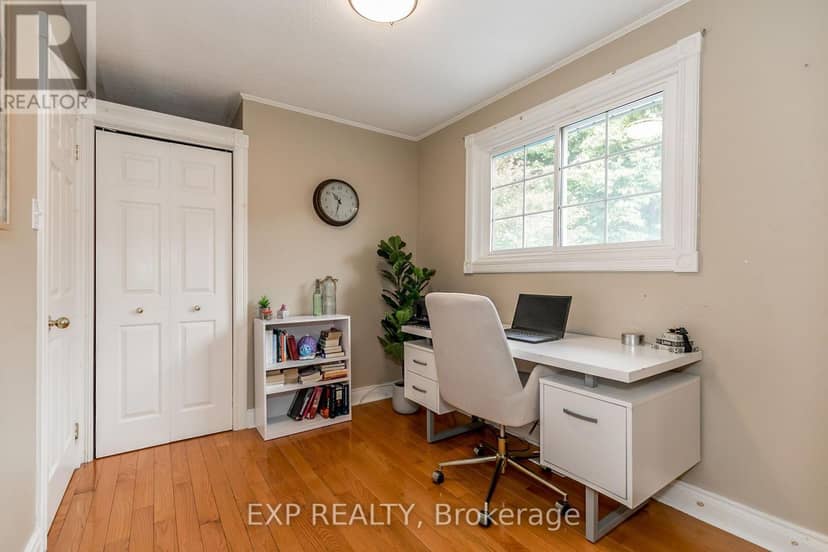 62 Courtice Crescent — photo 19 of 40