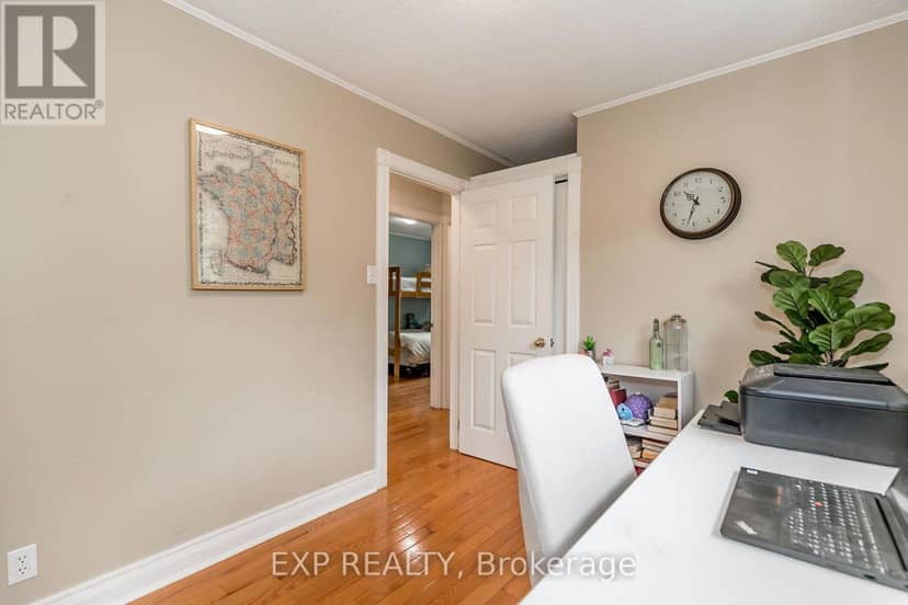 62 Courtice Crescent — photo 21 of 40