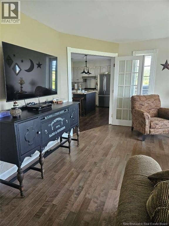 16 Spence's Beach Road — photo 26 of 40