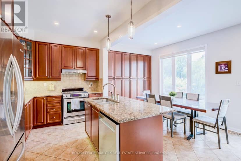 3244 Steeplechase Drive, Burlington, photo 7