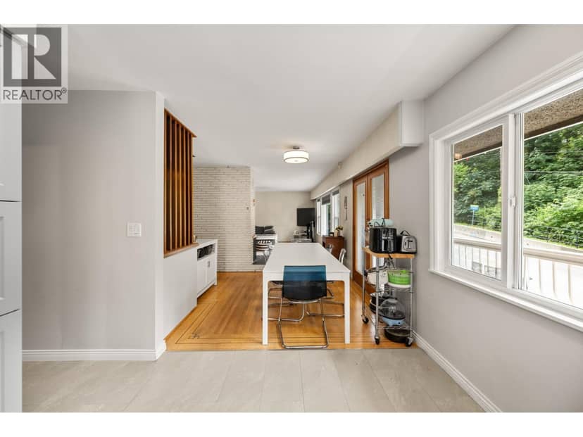 1001 GATENSBURY STREET, Coquitlam, photo 8