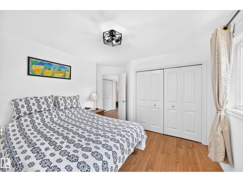 10323 138 ST NW — photo 38 of 40
