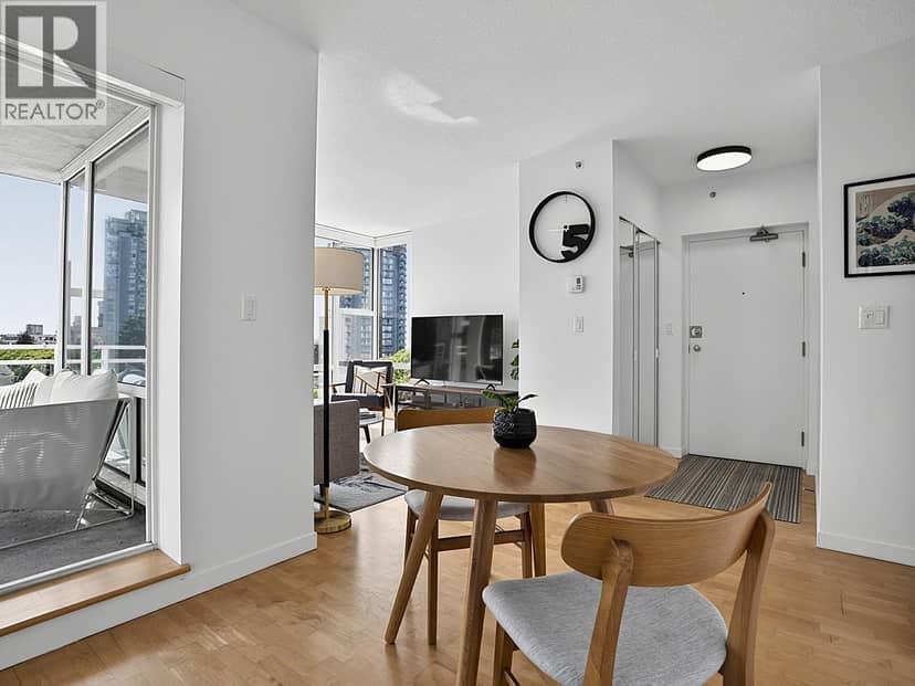 501 1150 BUTE STREET, Vancouver, photo 8