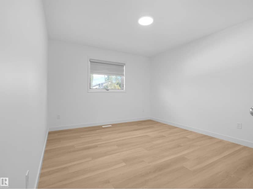 2908 44A AV NW — photo 33 of 40