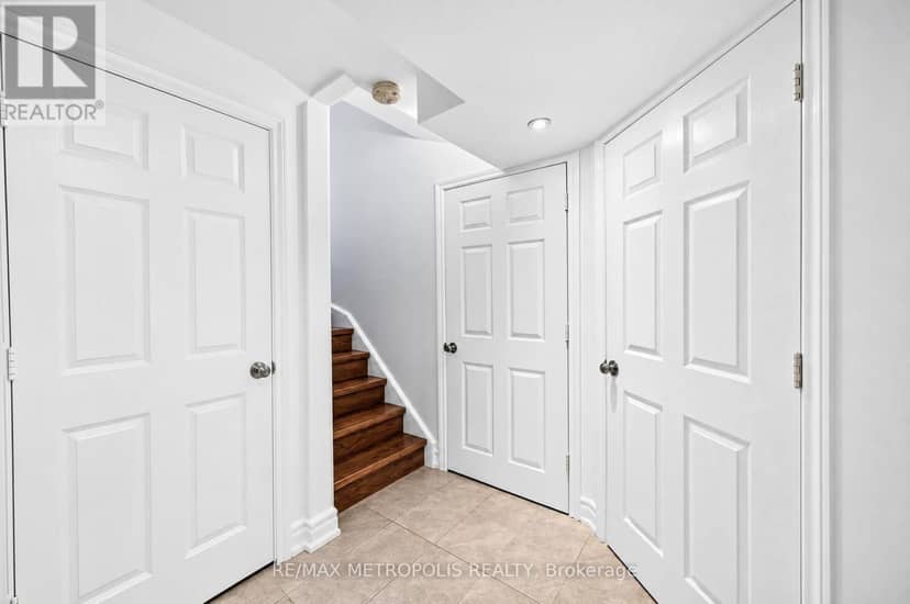 95 John Walter Crescent — photo 27 of 40