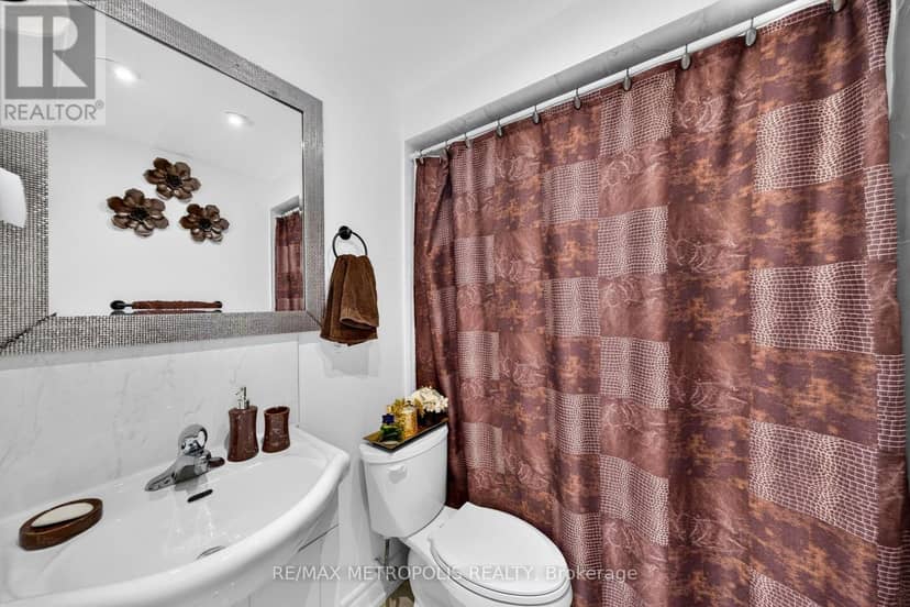 95 John Walter Crescent — photo 30 of 40