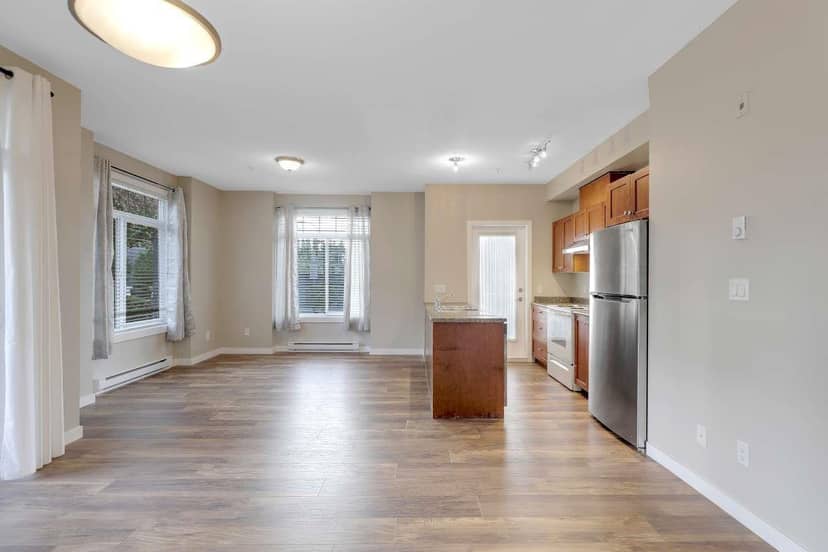 220 13277 108 AVENUE, Surrey, photo 3