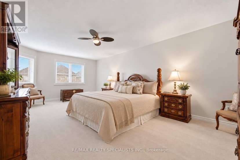 3225 Escada Drive — photo 16 of 40