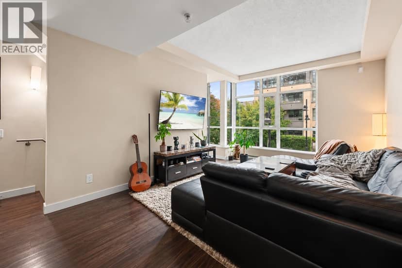 104 578 EMERSON STREET, Coquitlam
