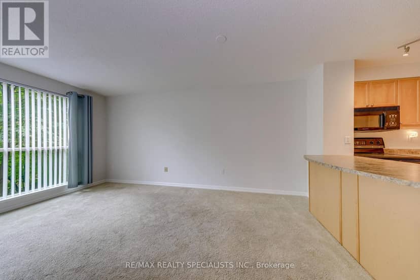 212 - 2155 Burnhamthorpe Road W — photo 13 of 40