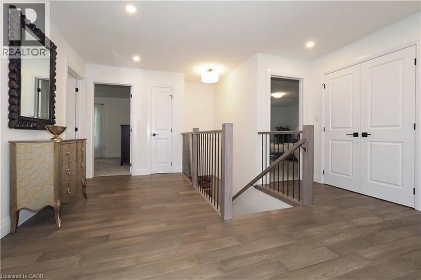 217 JEFFREY Place — photo 29 of 40