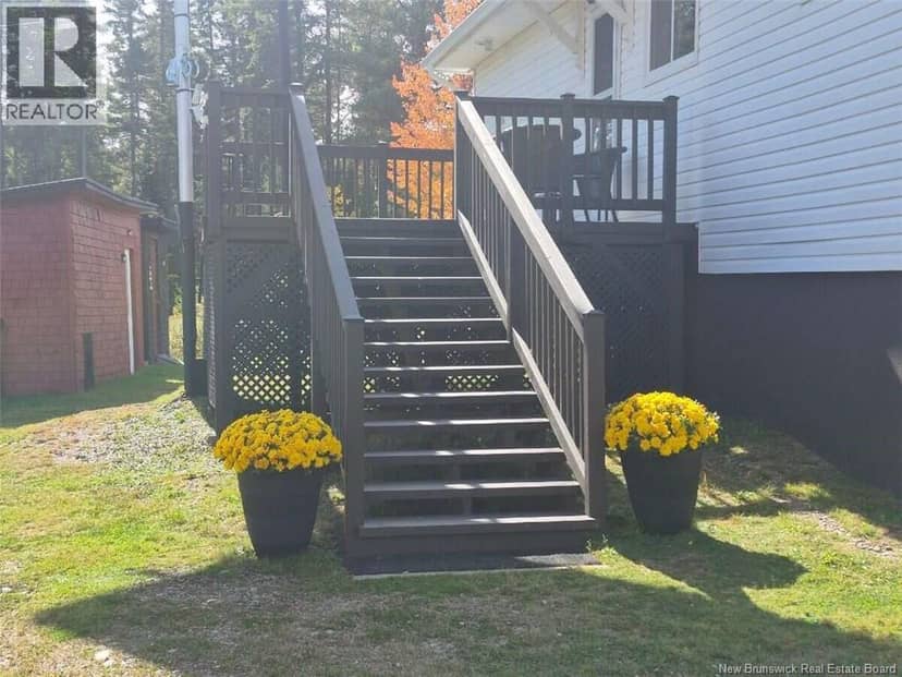 631 Gloucester Junction Road — photo 3 of 40