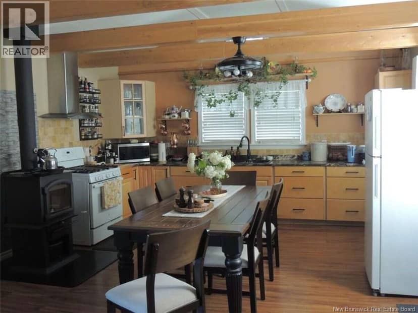 631 Gloucester Junction Road — photo 6 of 40