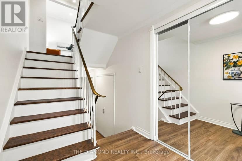 41 Carl Shepway, Toronto, photo 7