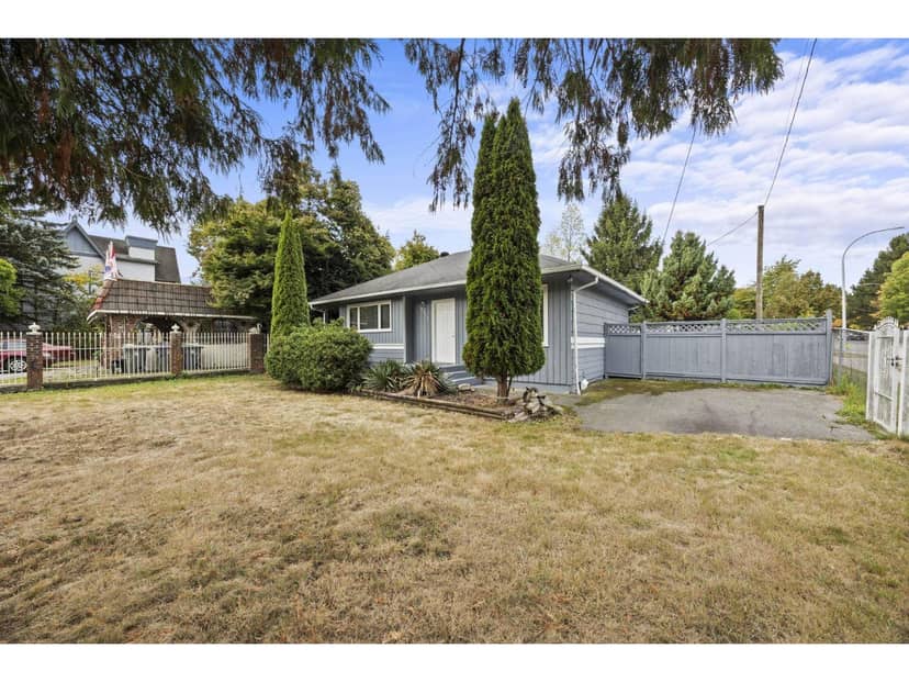 8495 164 STREET, Surrey, photo 2