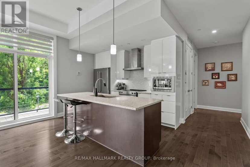 101 - 120 Cortile Private — photo 6 of 24