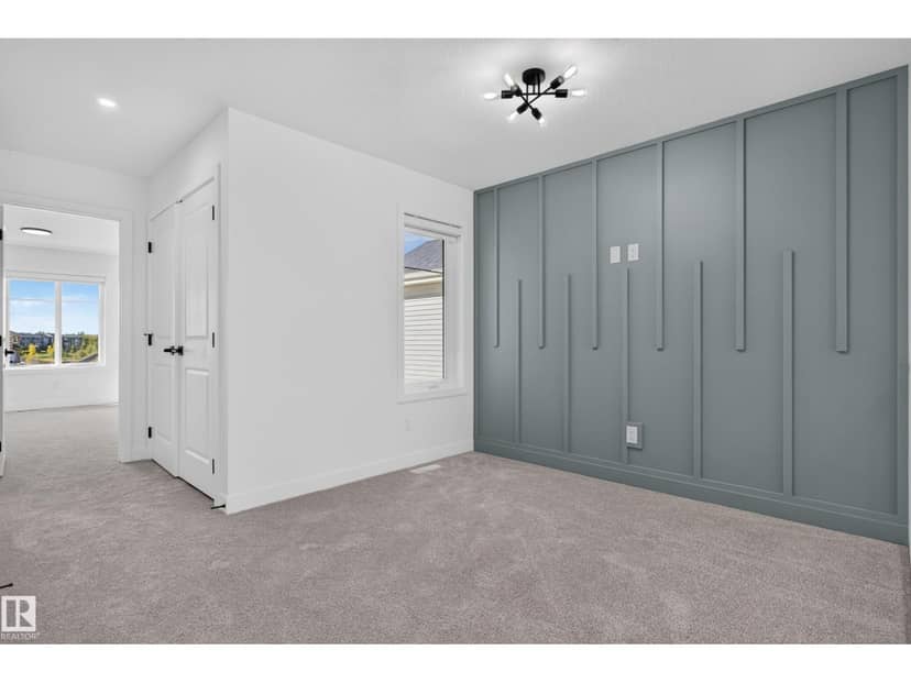 4 parker LN — photo 28 of 40