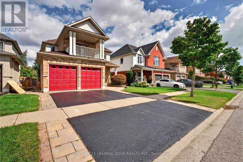 134 Toscana Drive, Whitby, photo 2