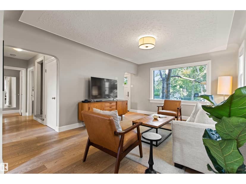 10741 70 AV NW — photo 12 of 40