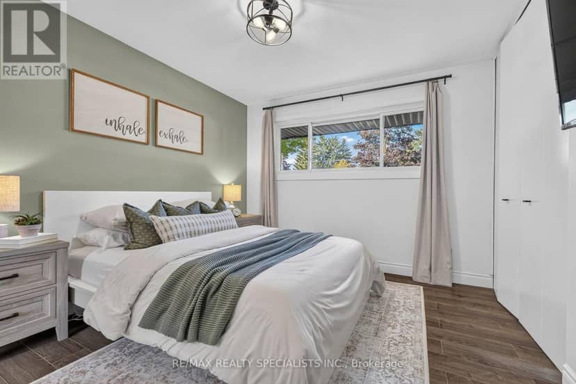 70 Duncairn Avenue — photo 24 of 40