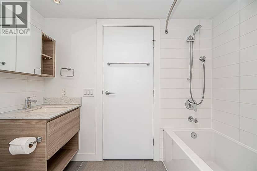 1512 908 QUAYSIDE DRIVE, New Westminster, photo 3