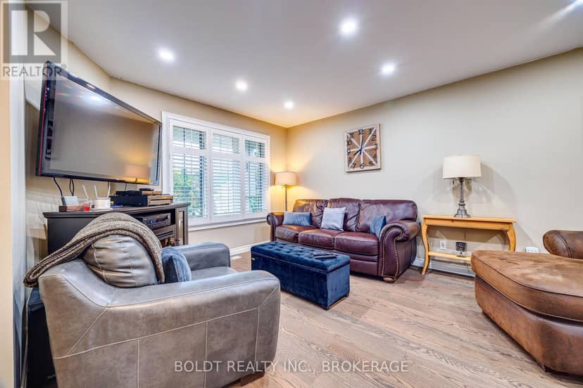 16 Westbury Drive, St. Catharines, photo 3