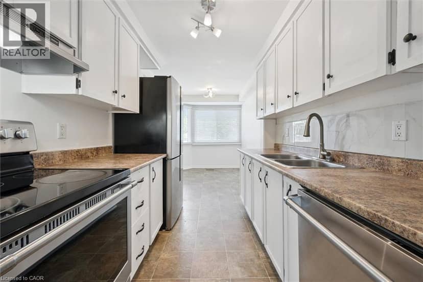 750 ERINBROOK Drive Unit# 2 — photo 9 of 37