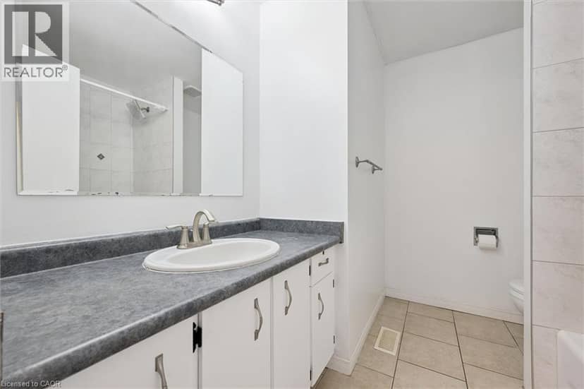 750 ERINBROOK Drive Unit# 2 — photo 25 of 37