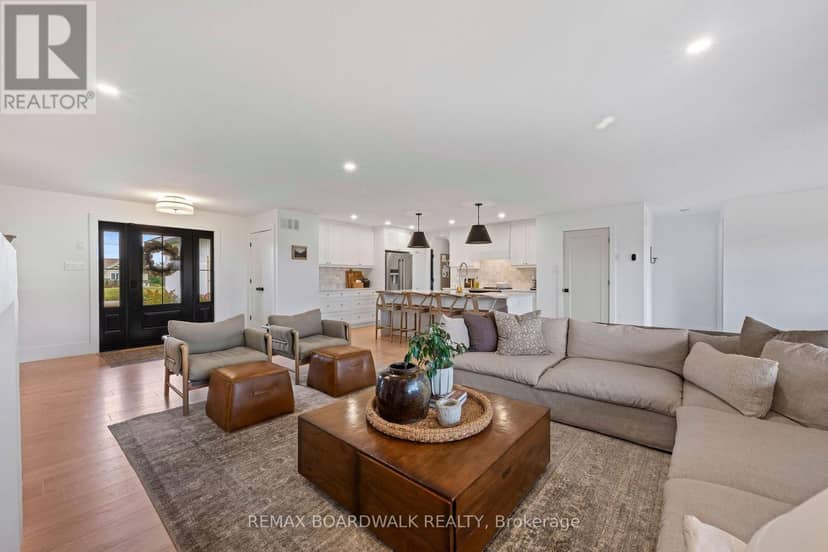 540 Crain Drive — photo 11 of 40