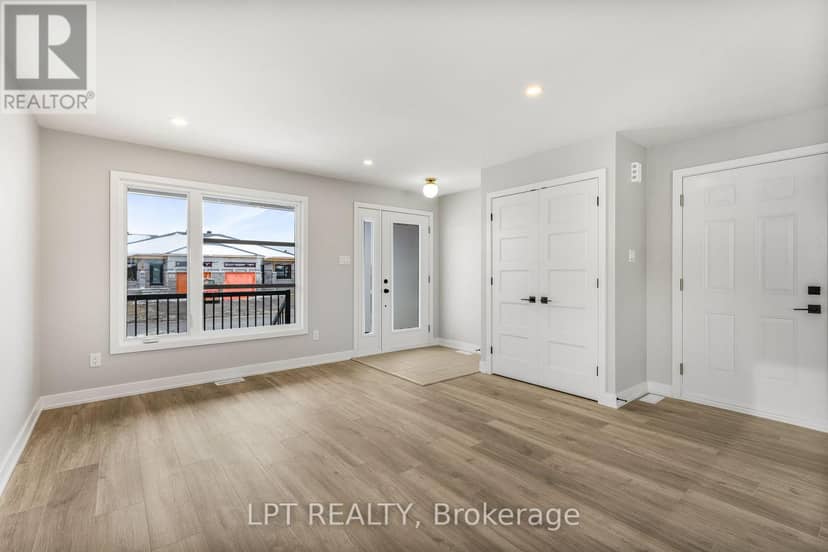 975 Katia Street — photo 3 of 19