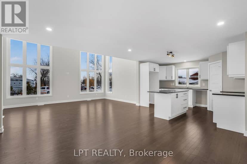 63 Chateauguay Street — photo 10 of 30
