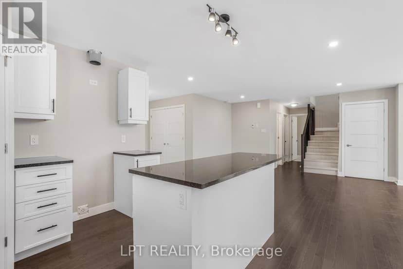 63 Chateauguay Street, Russell, photo 8