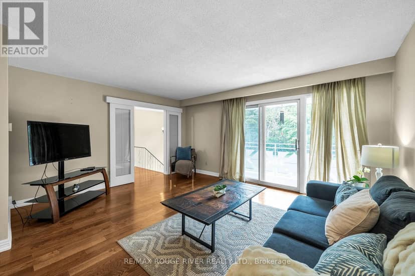920 Sunrise Avenue — photo 14 of 40