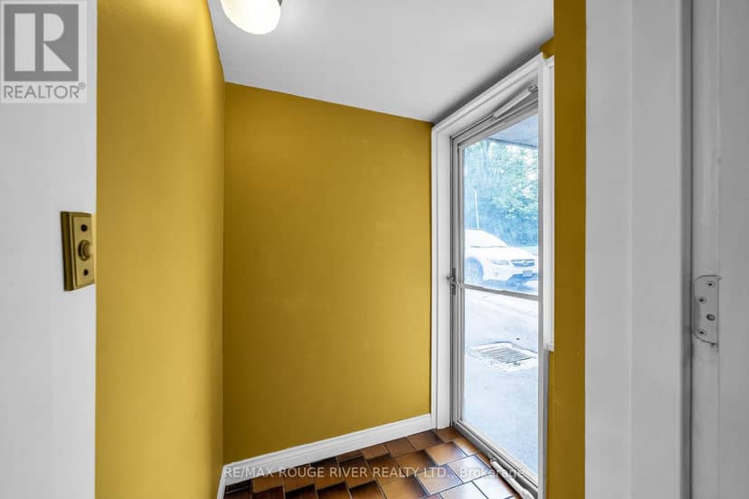 920 Sunrise Avenue — photo 26 of 40