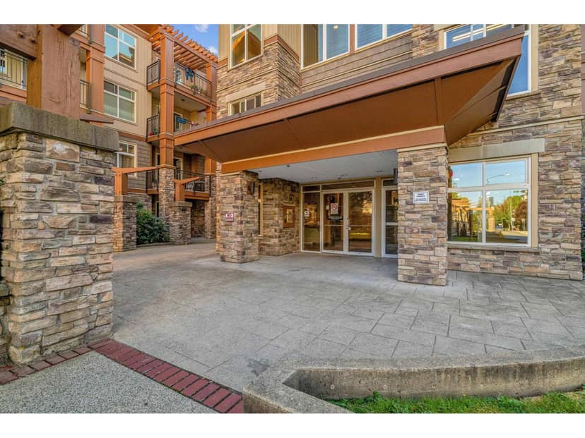 415 10237 133 STREET, Surrey