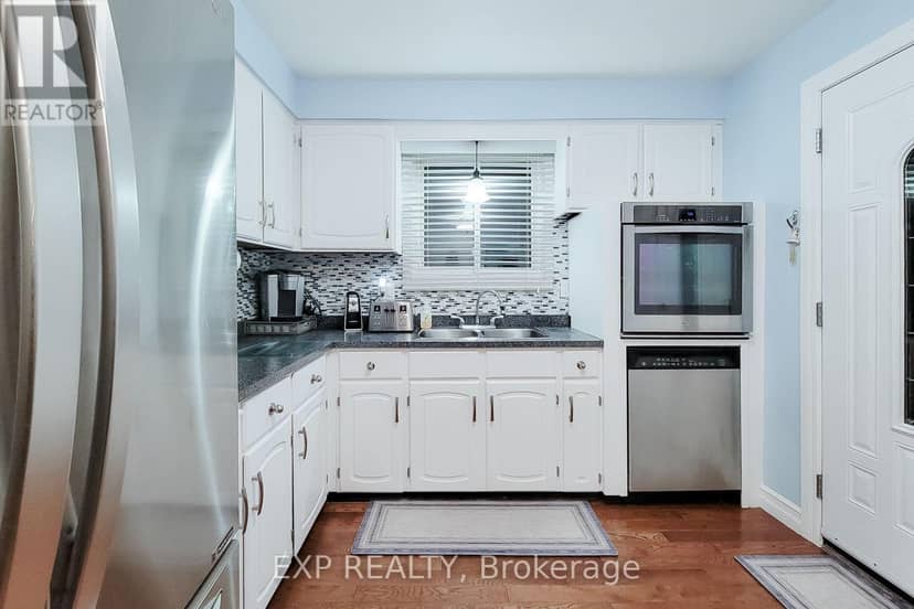 23 Tara Court — photo 17 of 34
