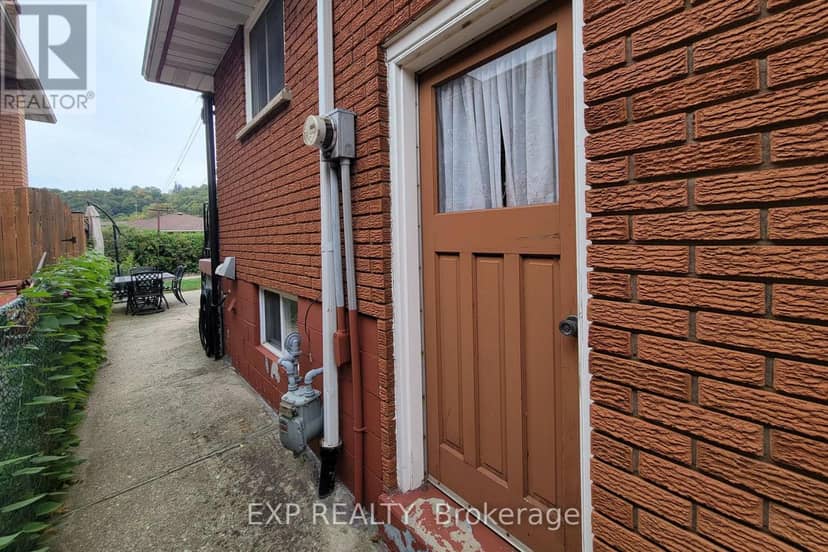 23 Tara Court, Hamilton, photo 8