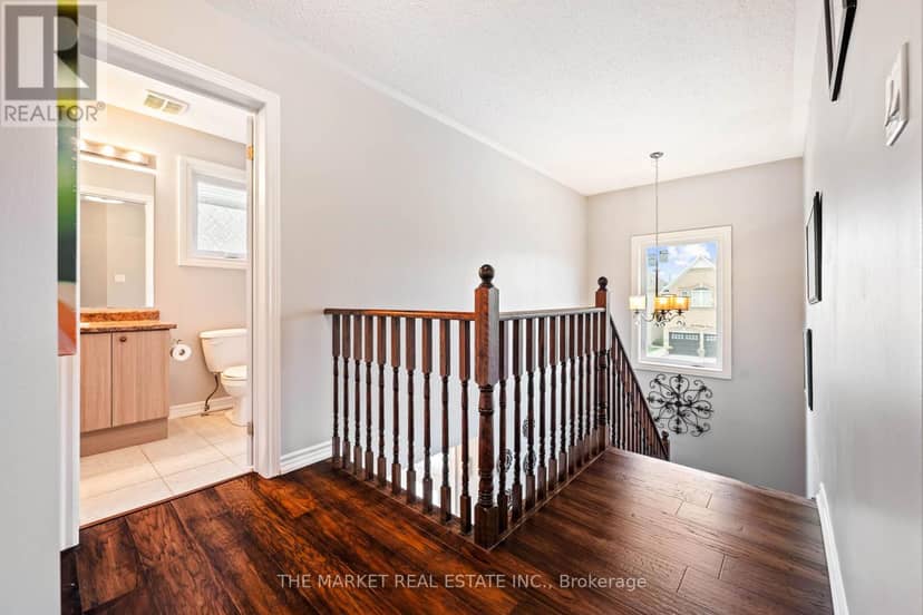 877 O'Reilly Crescent — photo 26 of 40