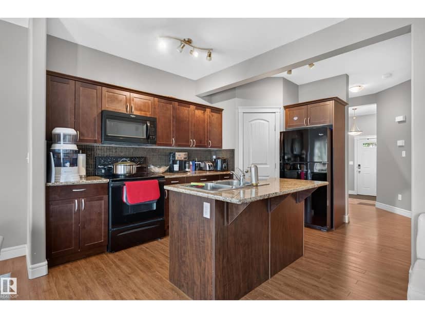 #21 15151 43 ST NW NW — photo 21 of 40