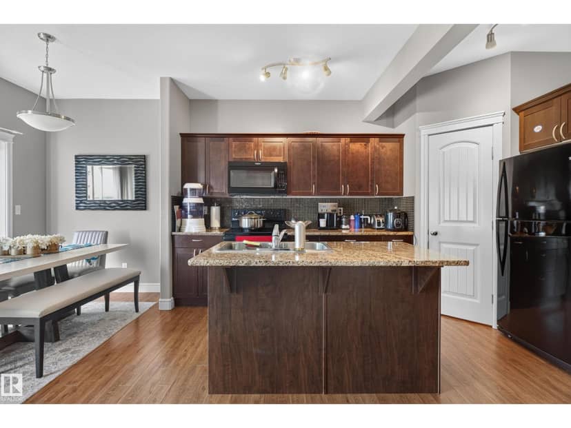 #21 15151 43 ST NW NW — photo 22 of 40